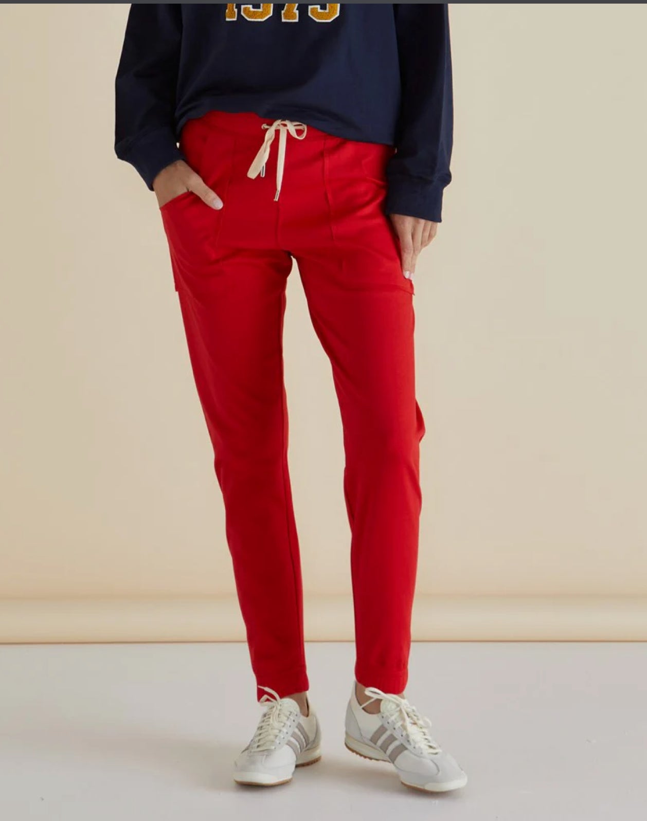 Betty Basics Noelle Jogger - Red