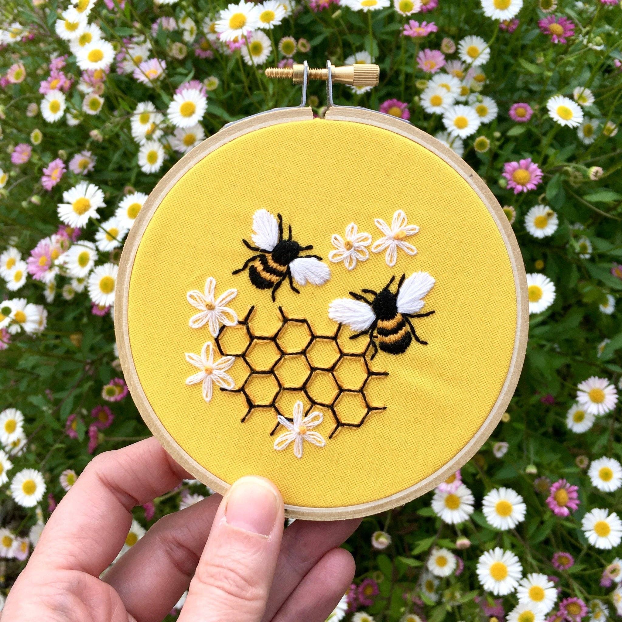 Craft Make Do - Bees in Honeycomb Embroidery Kit