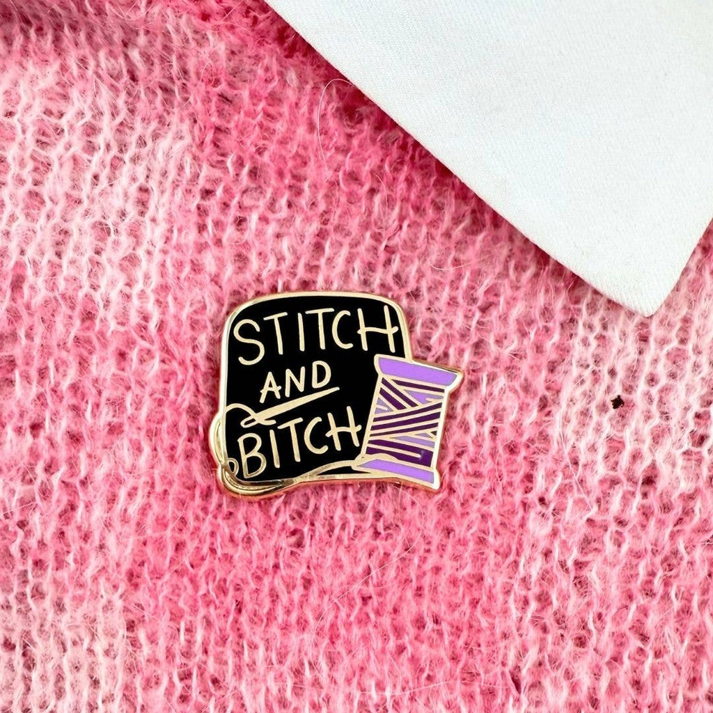 Jubly-Umph - Stitch And Bitch Lapel Pin
