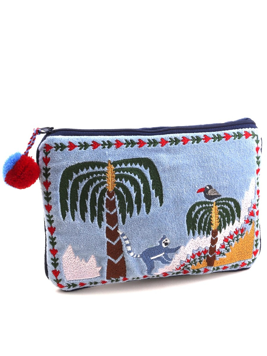 IP004 BLUE MADAGASCAR M POUCH