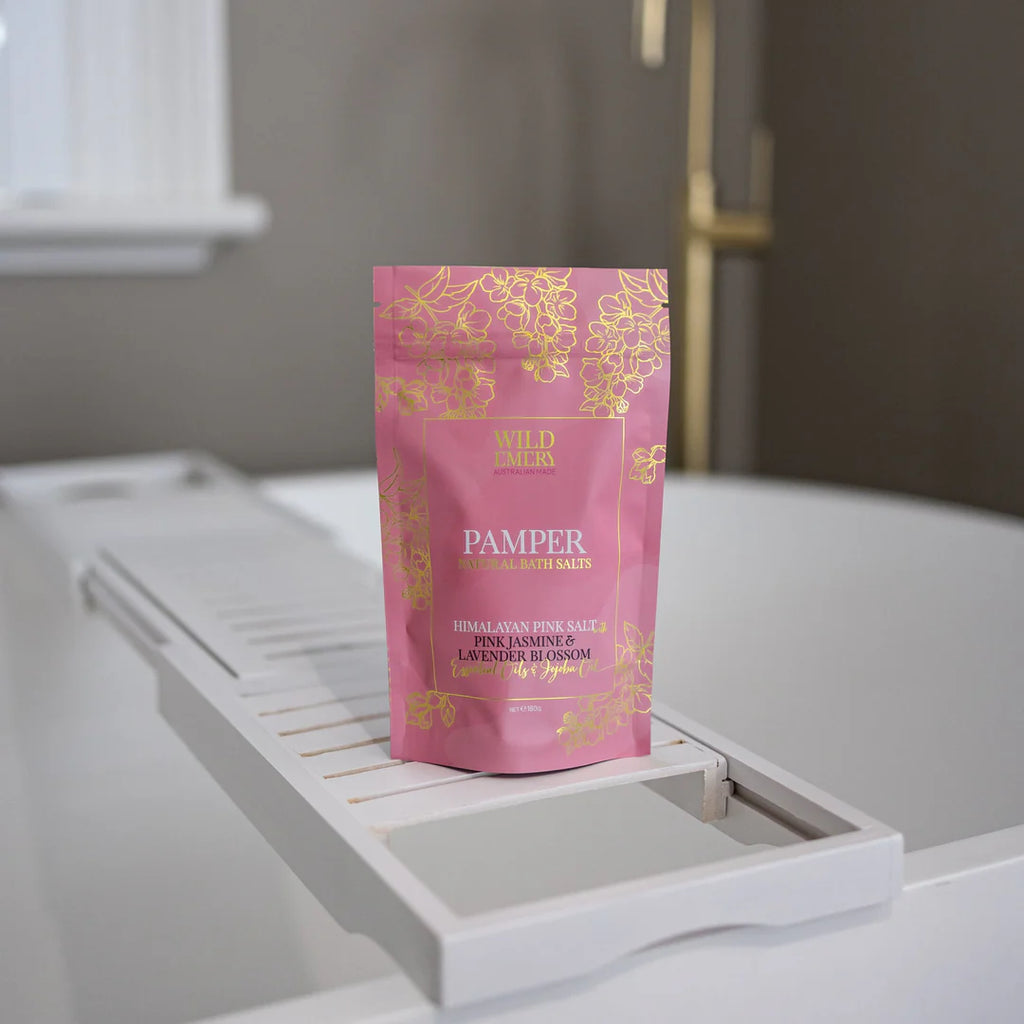 PAMPER NATURAL BATH SALTS