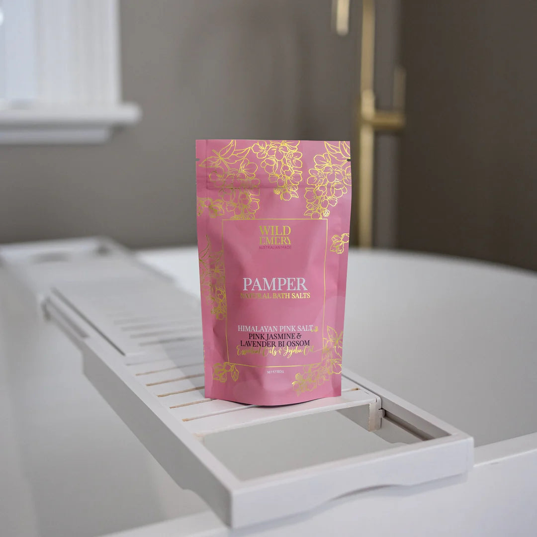 PAMPER NATURAL BATH SALTS