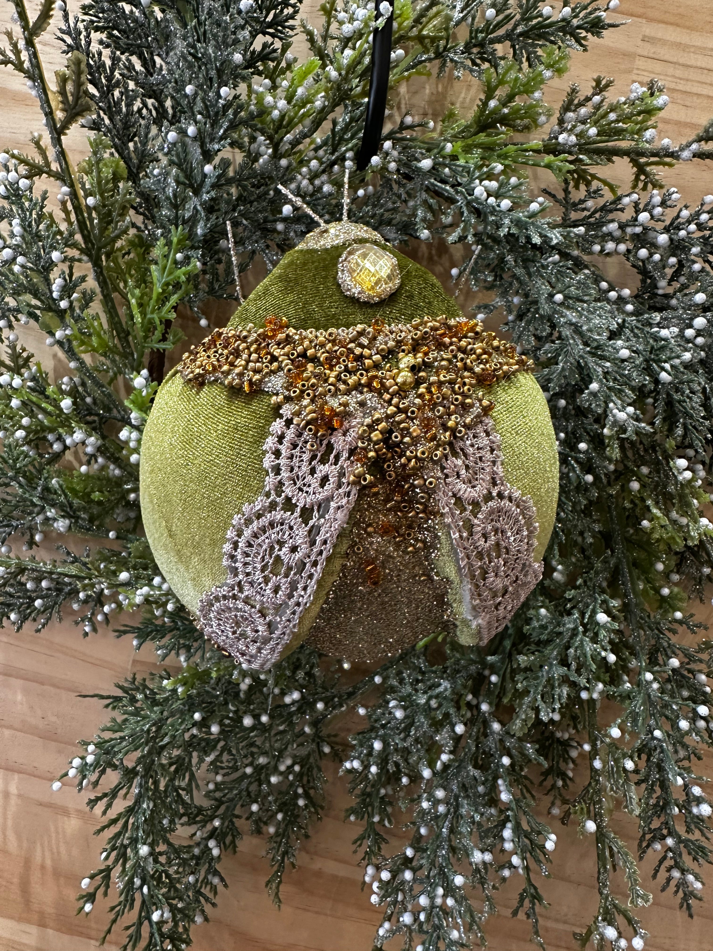 Felt beatle clip on ornament - 2024 - XM25 - 05