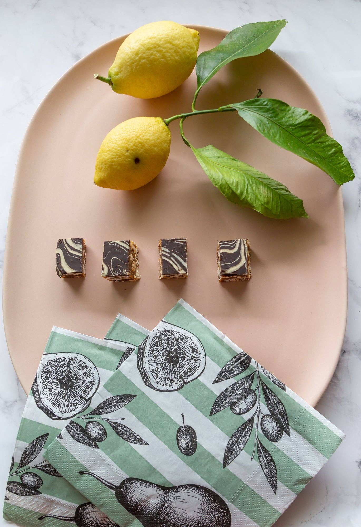 Allgifts Australia - Paper Napkins - Fig & Pears