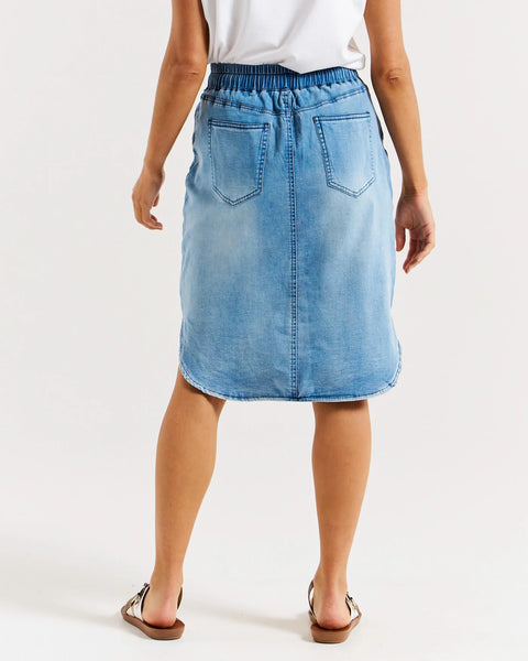 BETTY BASICS - ALINA DENIM SKIRT - 0325-02