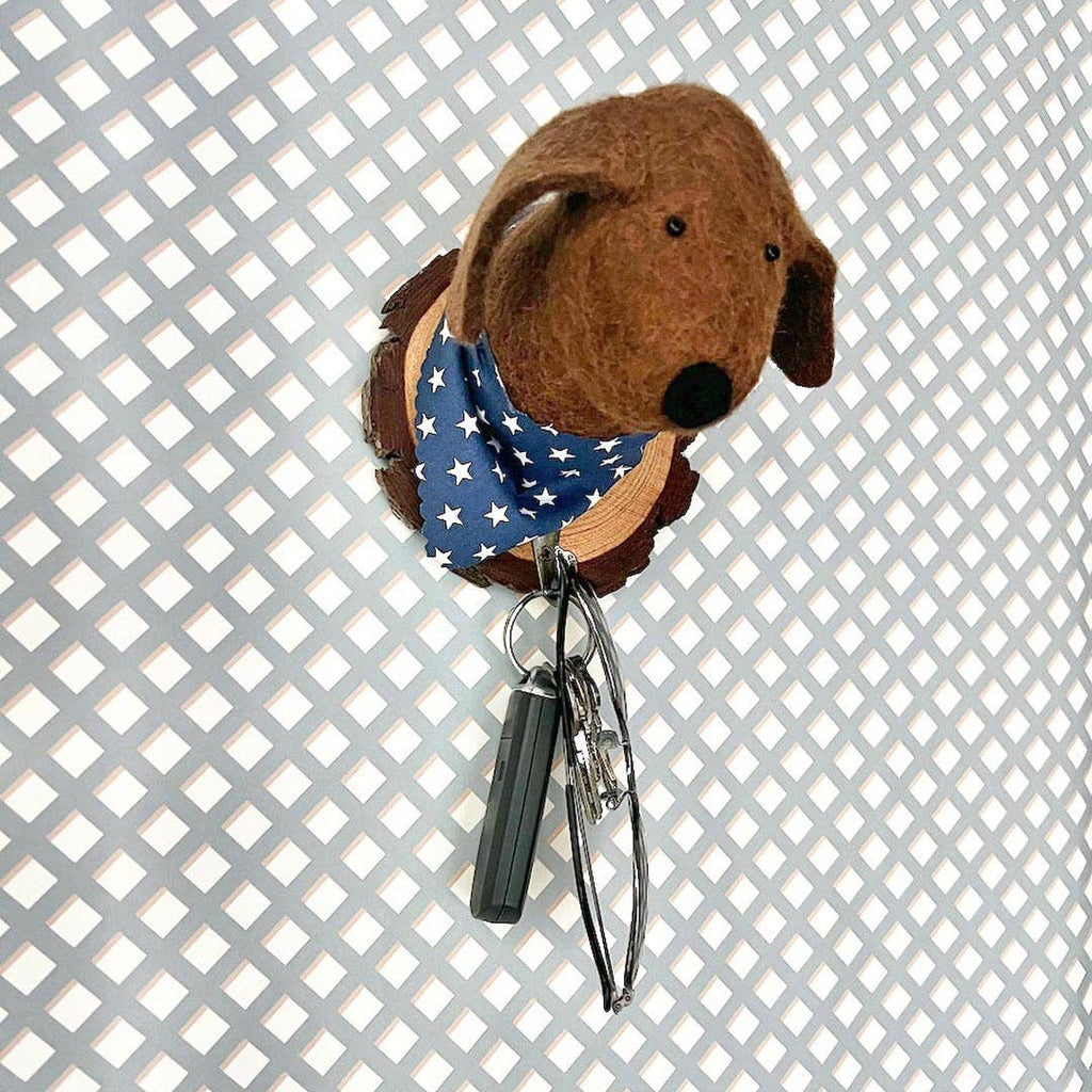 Home Dweller - Dog Wall Hook - Cioccolato
