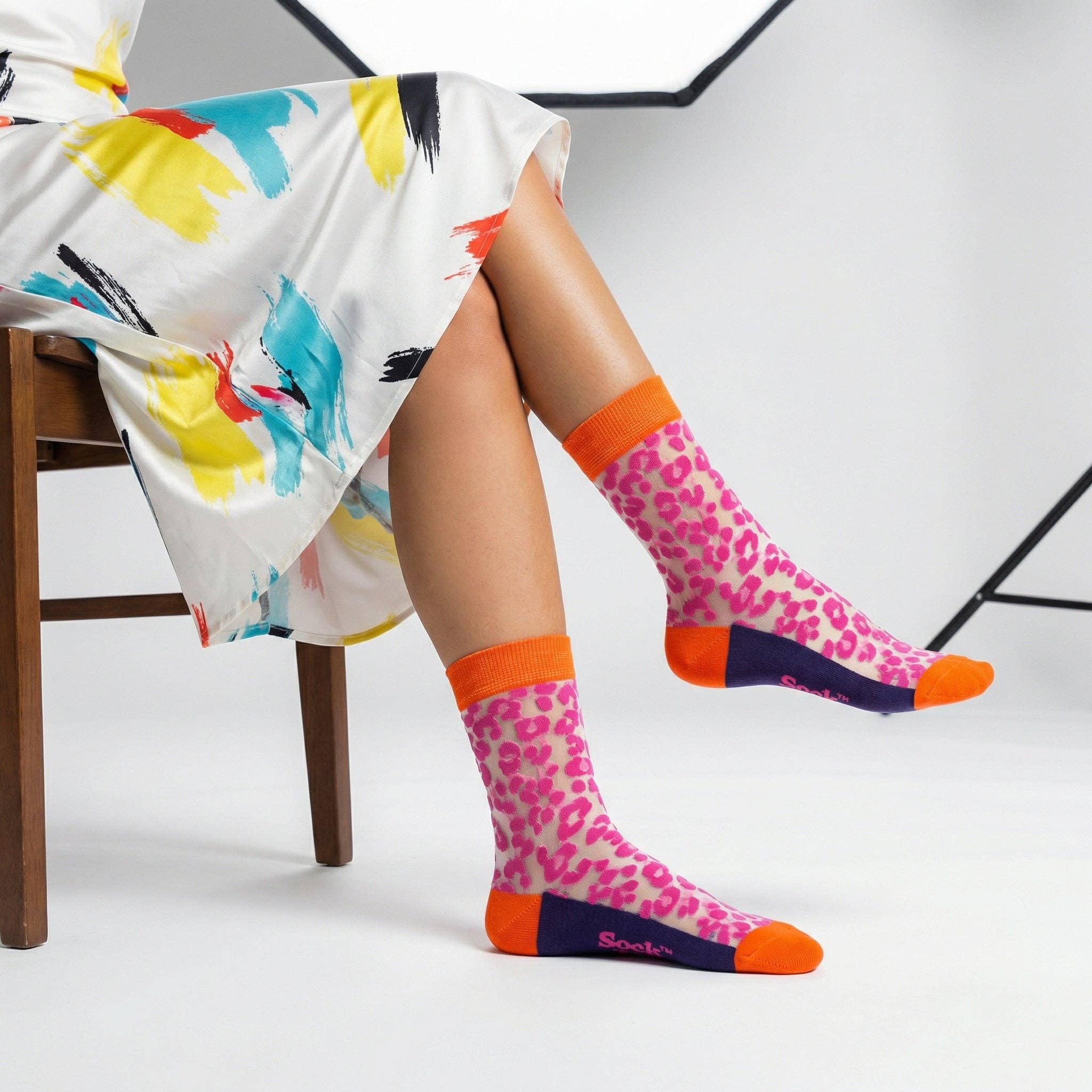Sock Talk - Leopard Print Combed Cotton Sheer Pop Socks in Pink