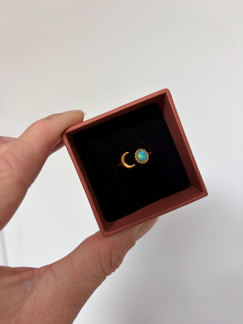 Moon and opal ring detail