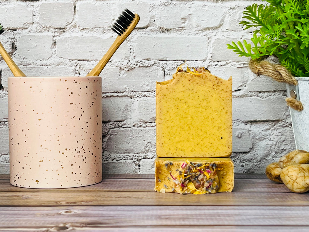 Cedarwood Road Sri Lankan Turmeric Soap with Mandarin